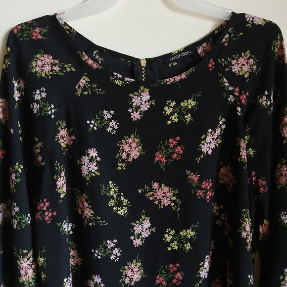 Papermoon Hi-low Floral Blouse Size Medium top - Picture 4 of 9